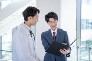 MRの仕事の様子のイメージ